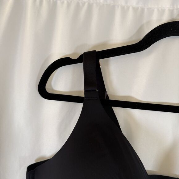 Soma Vanishing 360 Wireless Bra Women's 42D Solid Black Padded Adjustable - Picture 2 of 9